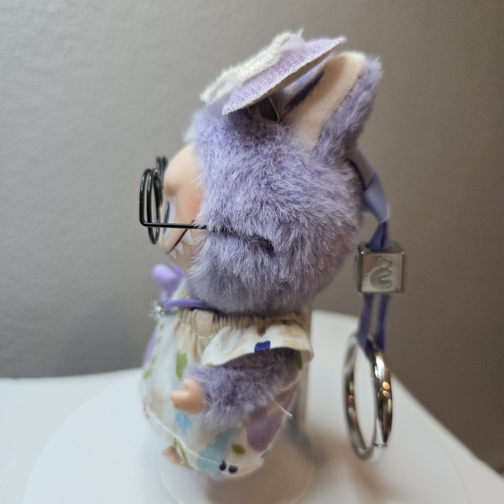Pin For Love Labubu Outfit with Glasses and Bow - Picture 5 of 6